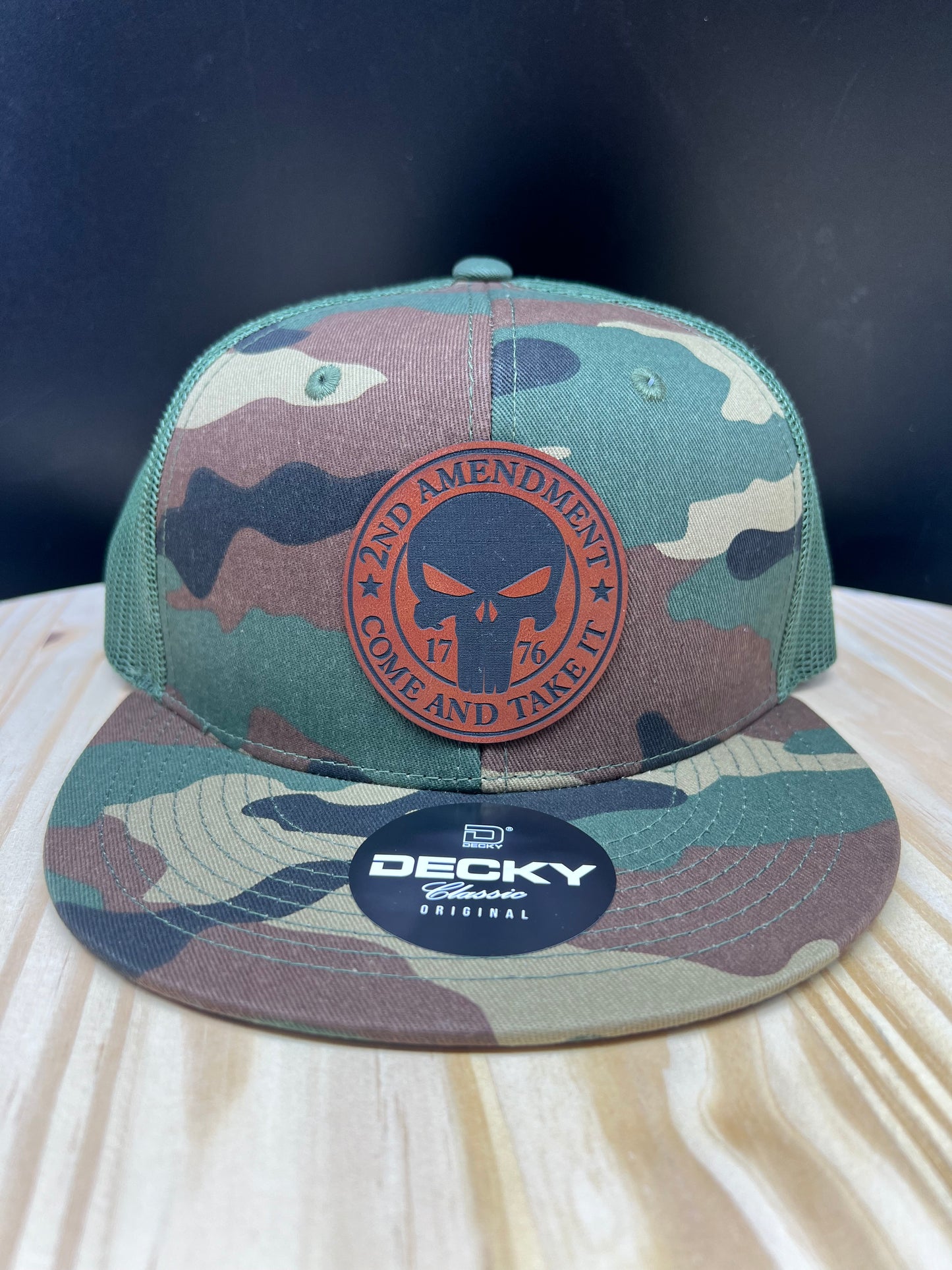 2nd Amendment Skull - Flat Bill Trucker Hat - Camo/Olive