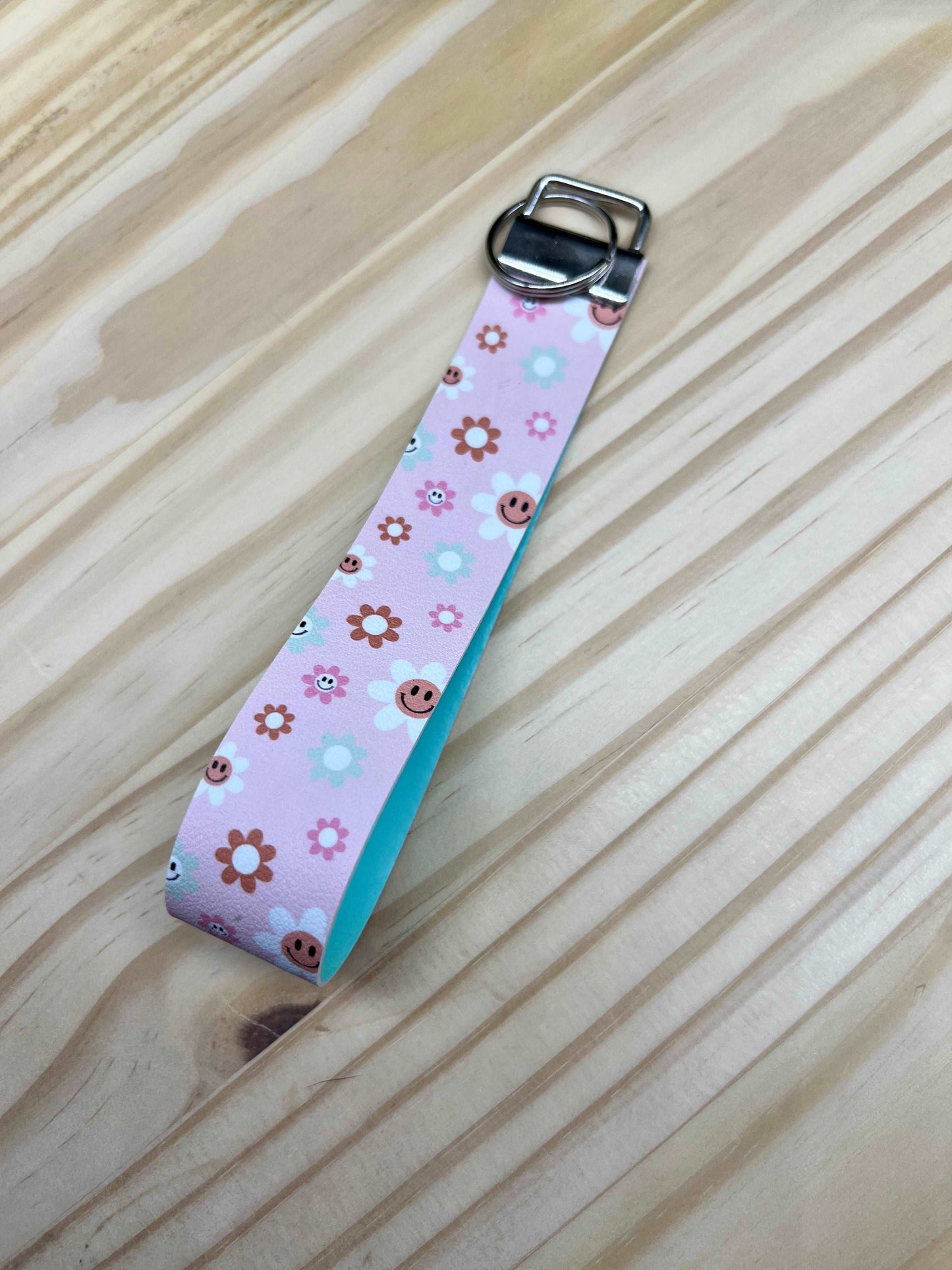 Happy Daisy Key Fob