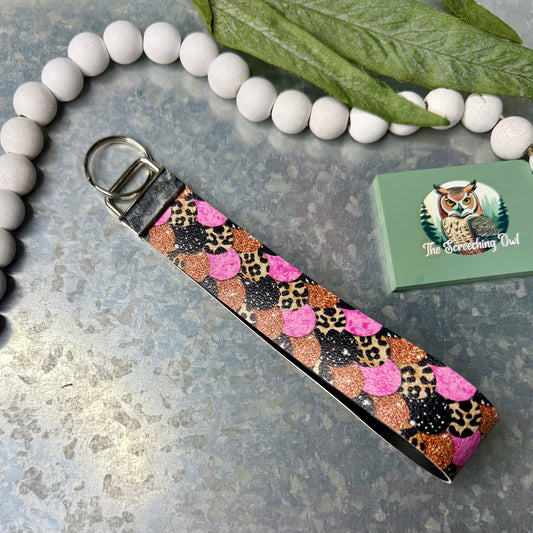 Cheetah Scallops Key Fob