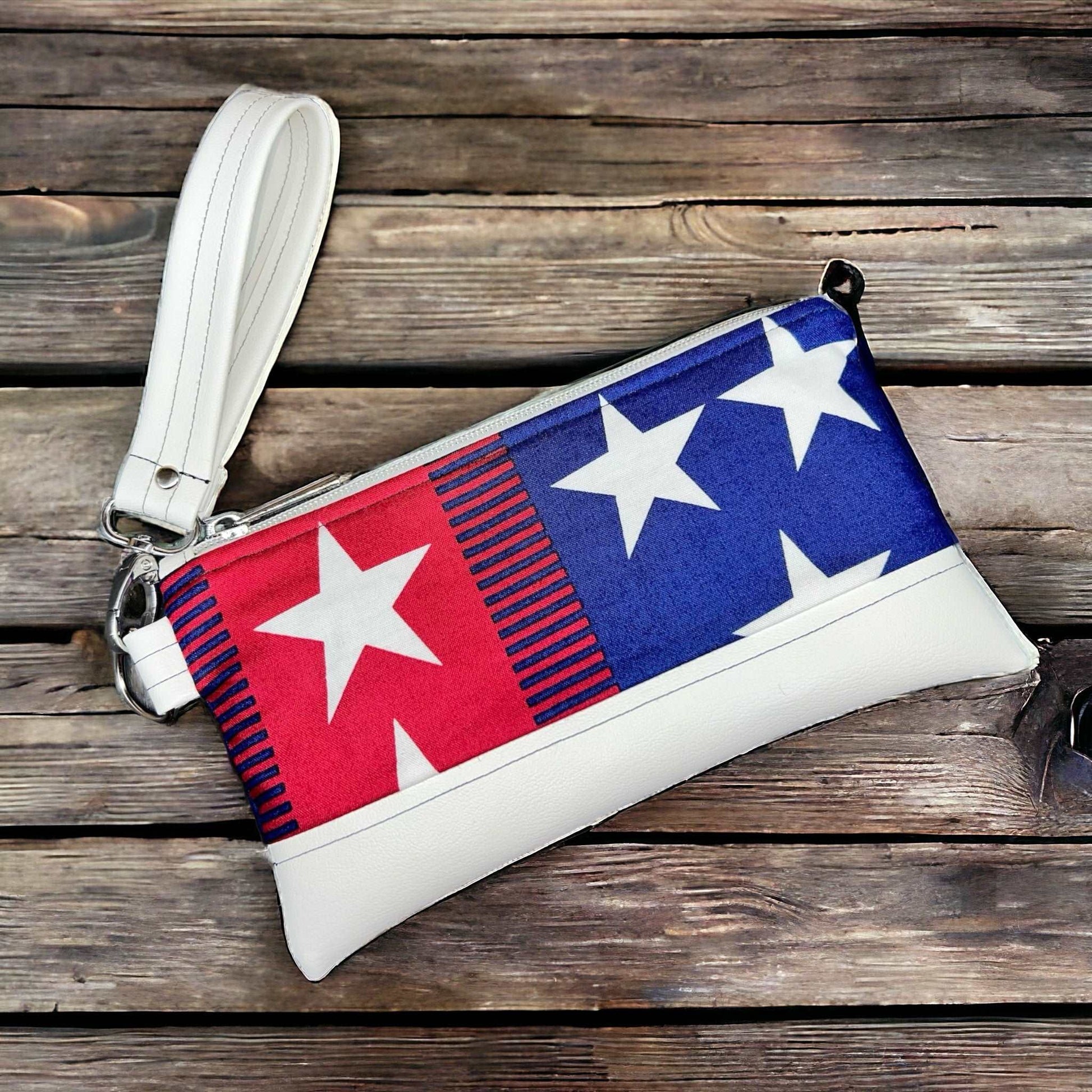 Lonestar Wristlet Wallet
