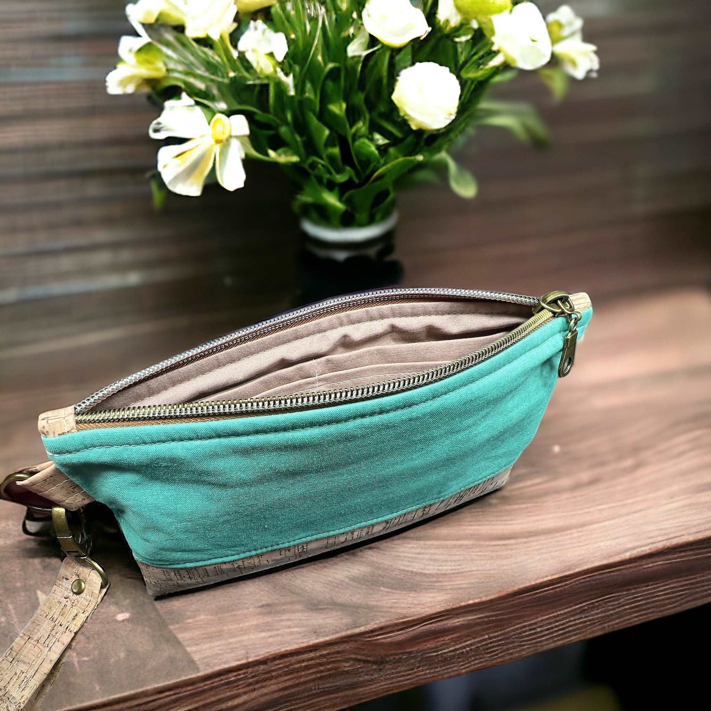 Simply Green Wristlet Wallet
