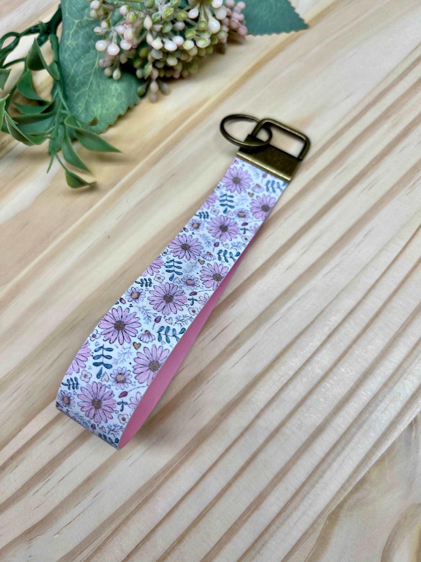 Sketched Floral Key Fob