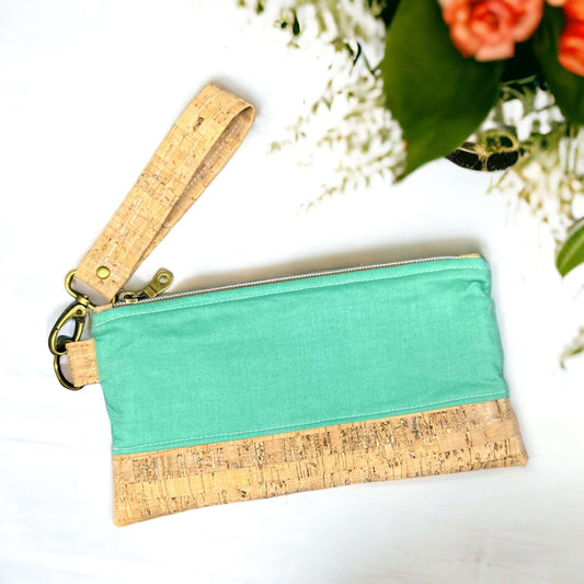 Simply Green Wristlet Wallet