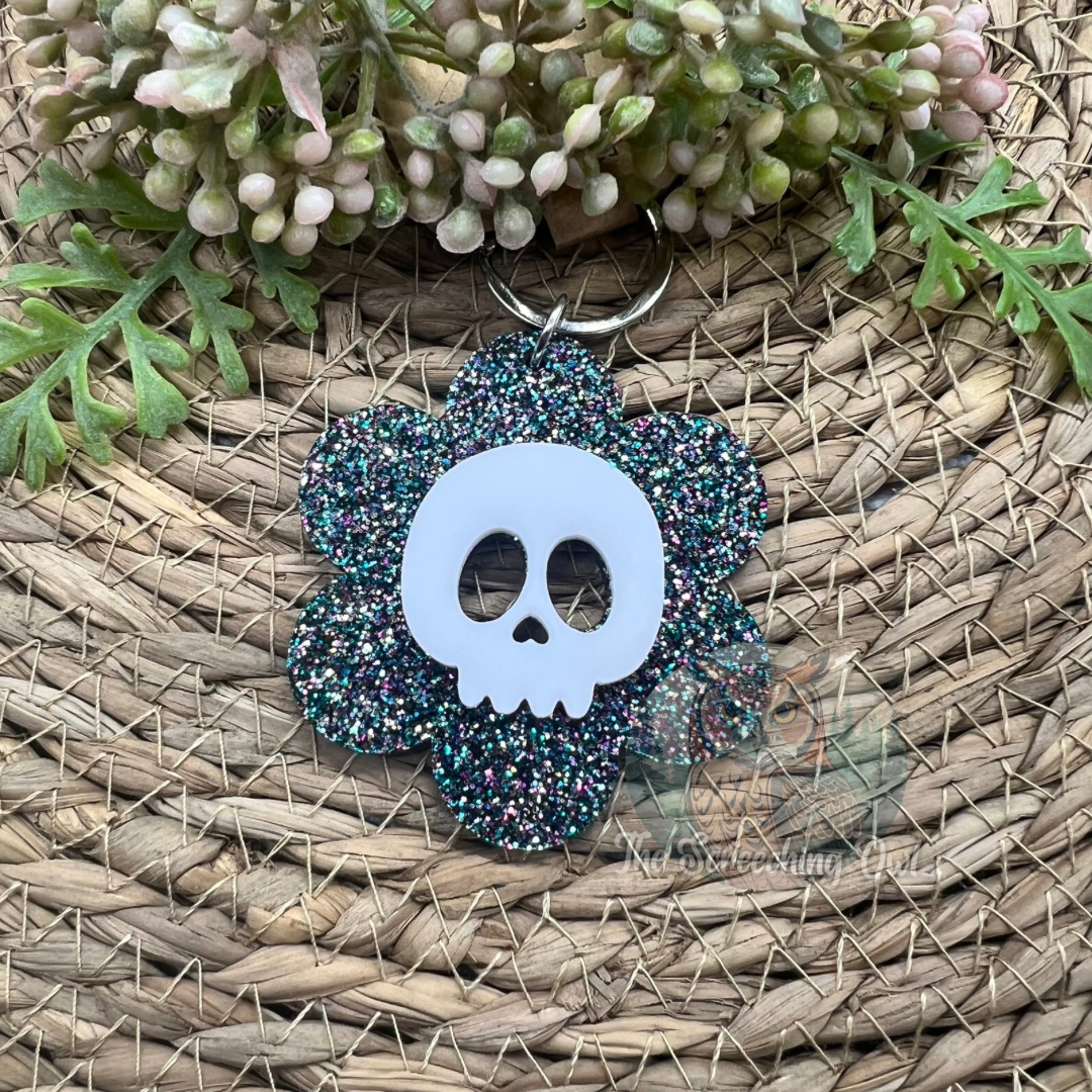 Daisy Skull Keychain