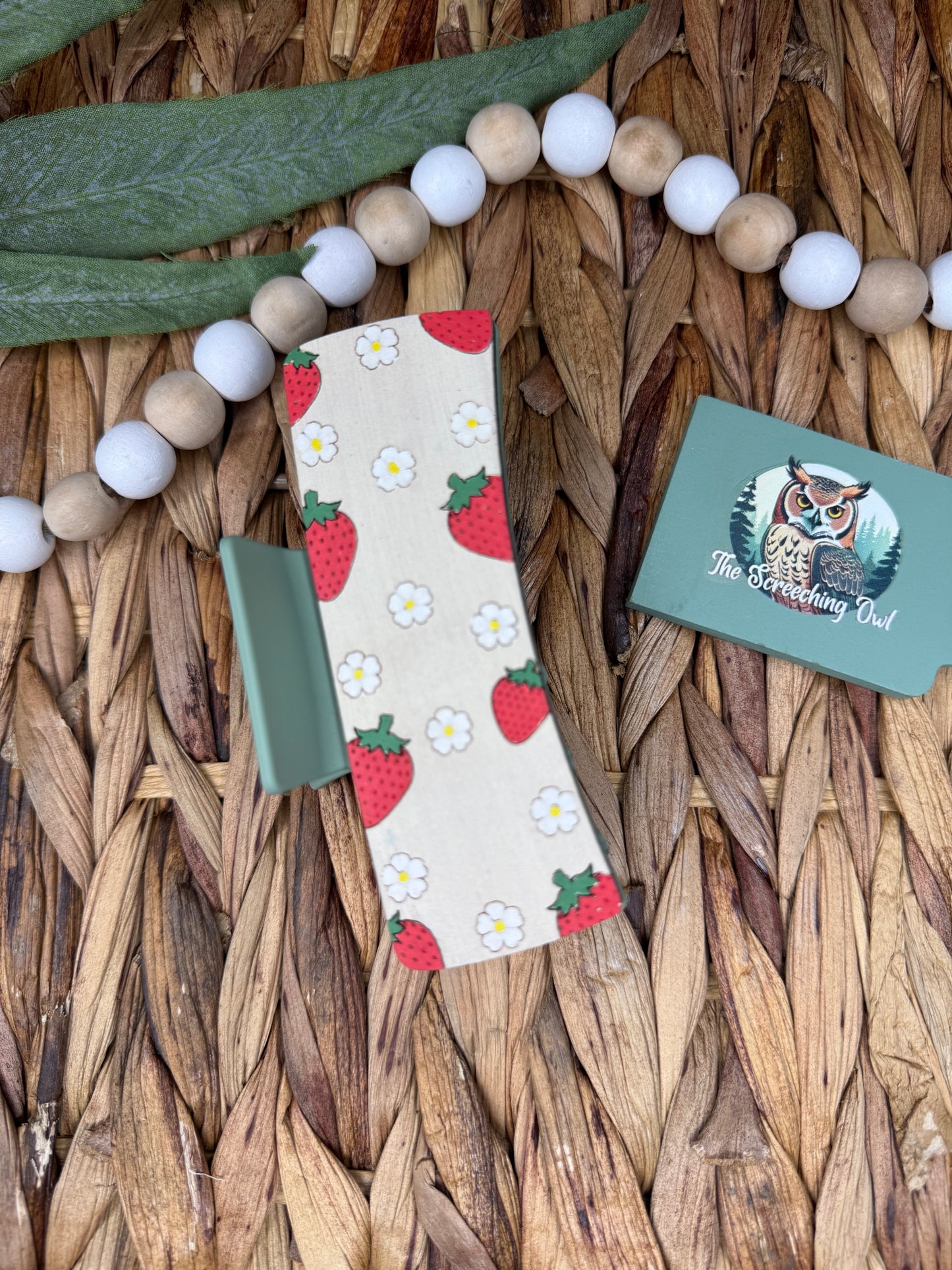 Simple Strawberry Claw Clip