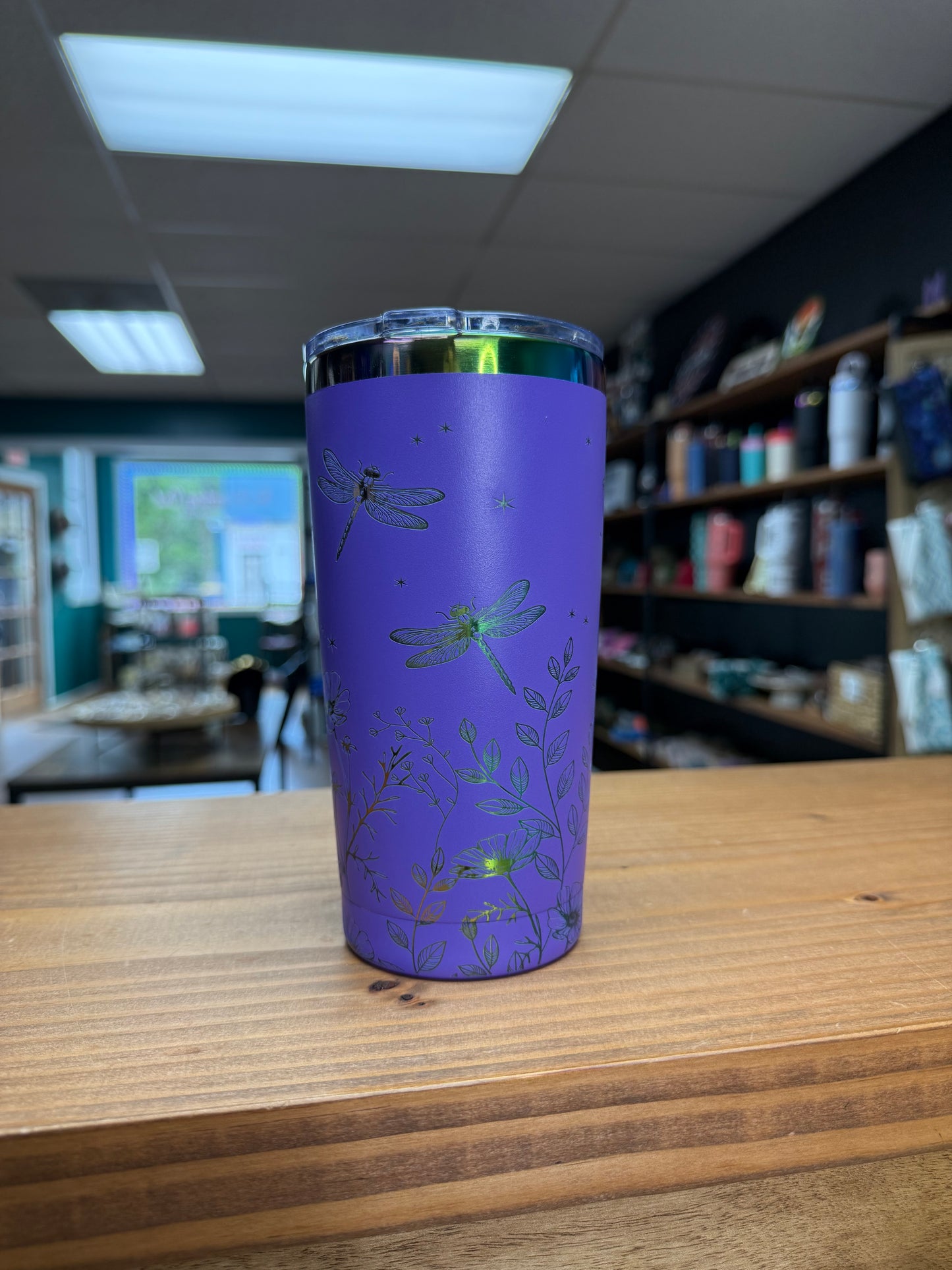 Dragonfly & Flowers - Purple to Rainbow 20oz Tumbler